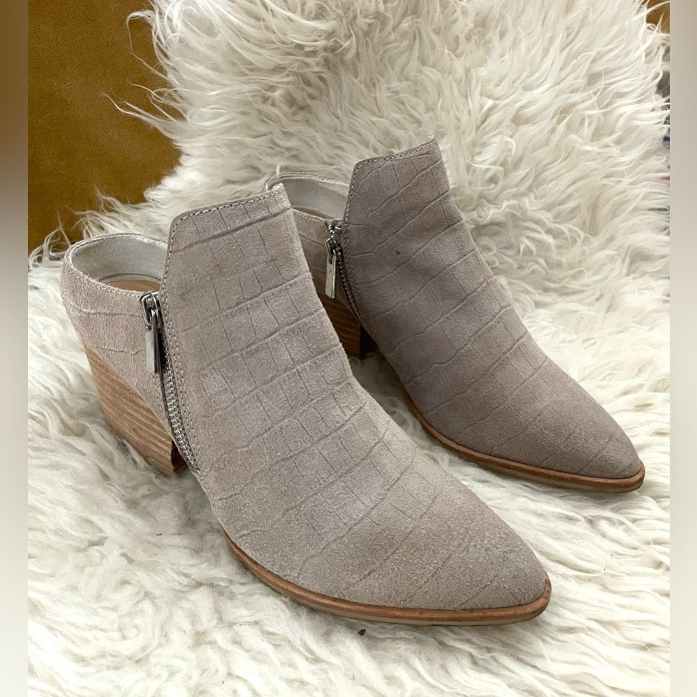 Dolce Vita Boots Mule Light Taupe Suede w/Croc Print  7